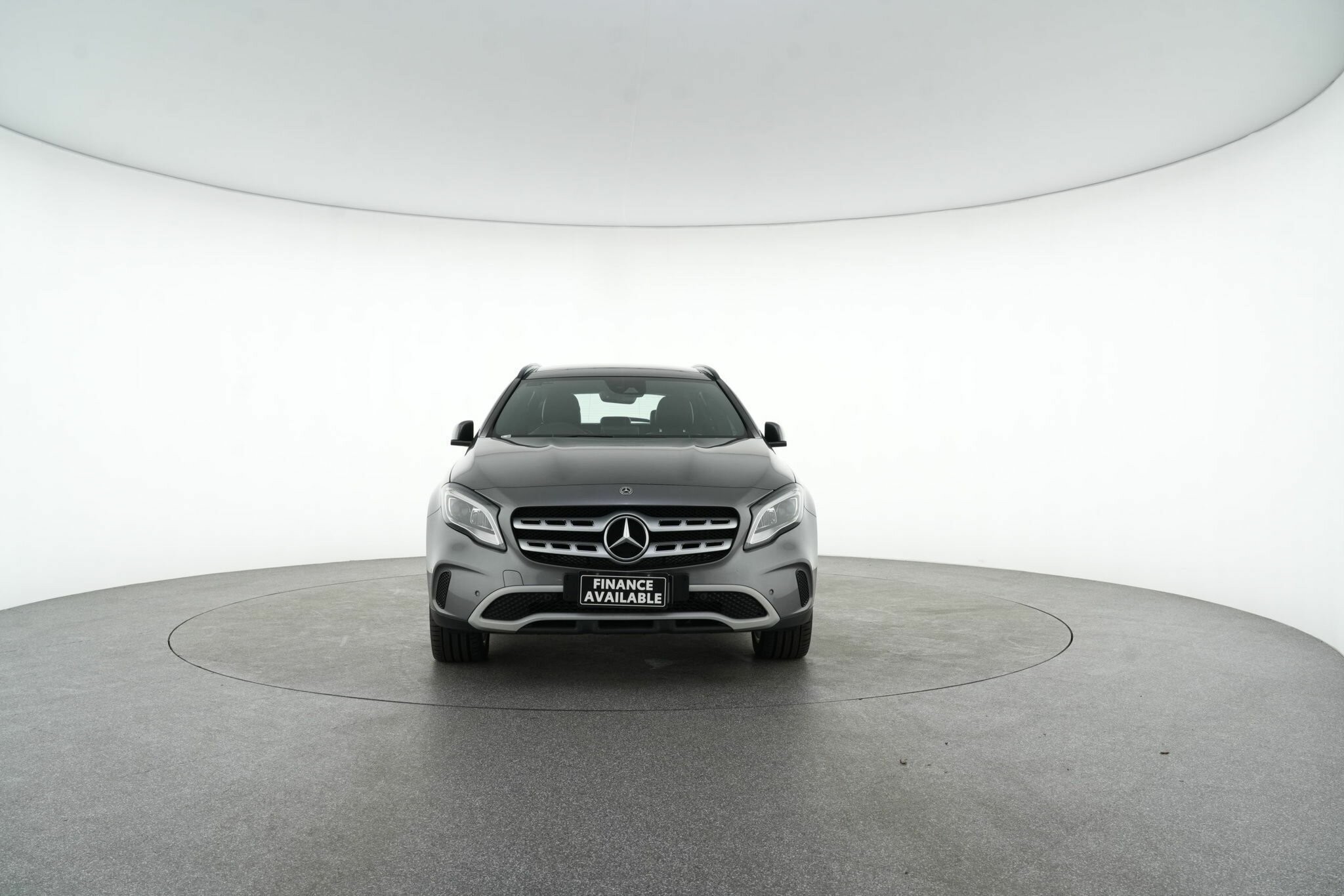 Mercedes Benz Gla-class image 3