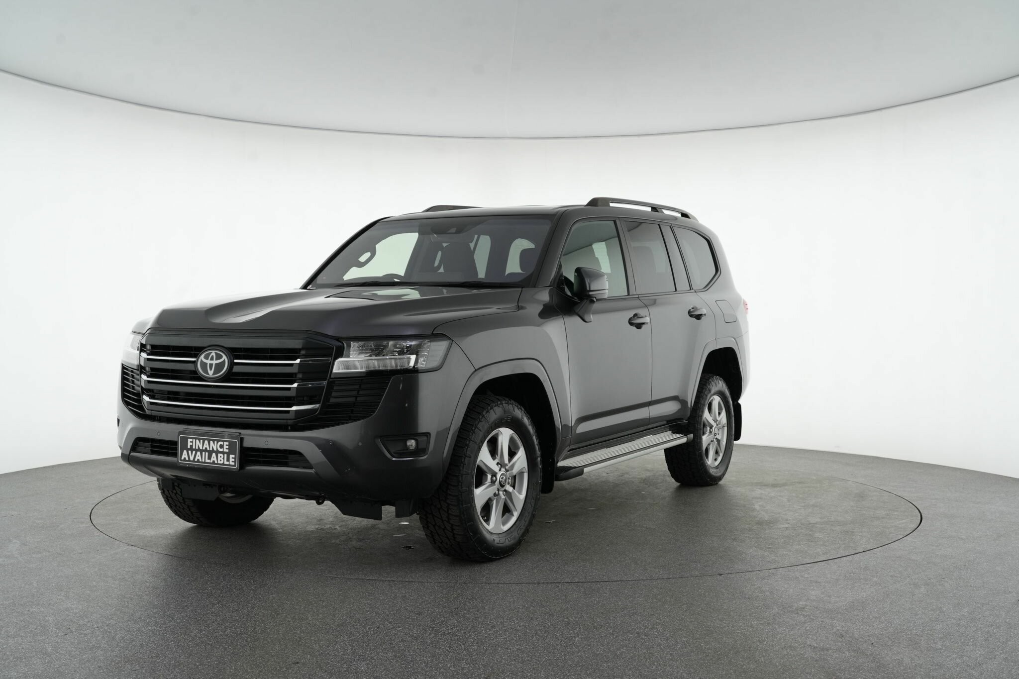 Toyota Landcruiser image 2