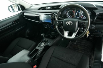 https://vehicle-cdn.autoleague.cloud/30641_U513269_14.jpg