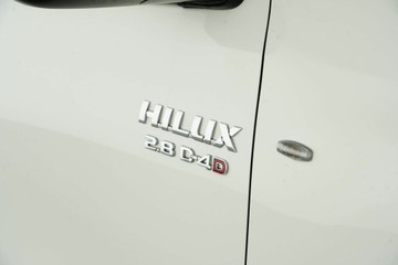 https://vehicle-cdn.autoleague.cloud/30641_U513269_9.jpg