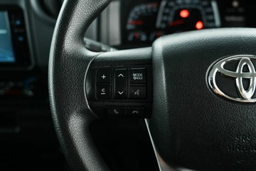 https://vehicle-cdn.autoleague.cloud/30641_U513274_19.jpg