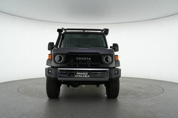 https://vehicle-cdn.autoleague.cloud/30641_U513274_3.jpg