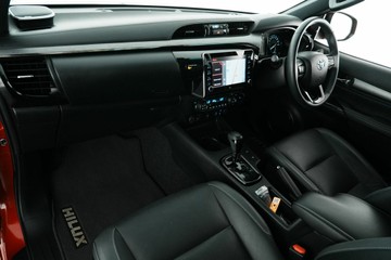 https://vehicle-cdn.autoleague.cloud/30641_U513276_24.jpg
