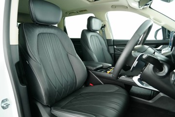https://vehicle-cdn.autoleague.cloud/30641_U513284_19.jpg