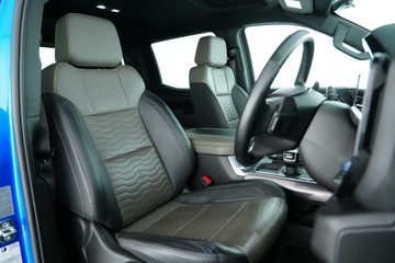 https://vehicle-cdn.autoleague.cloud/30641_U513286_14.jpg