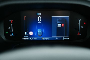 https://vehicle-cdn.autoleague.cloud/30641_U513287_18.jpg