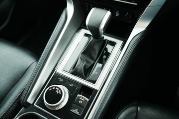 https://vehicle-cdn.autoleague.cloud/30641_U513292_25.jpg
