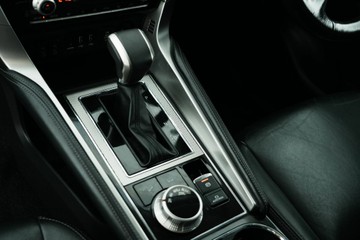 https://vehicle-cdn.autoleague.cloud/30641_U513292_29.jpg
