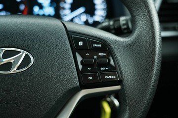 https://vehicle-cdn.autoleague.cloud/30641_U513293_14.jpg