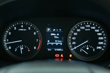 https://vehicle-cdn.autoleague.cloud/30641_U513293_15.jpg