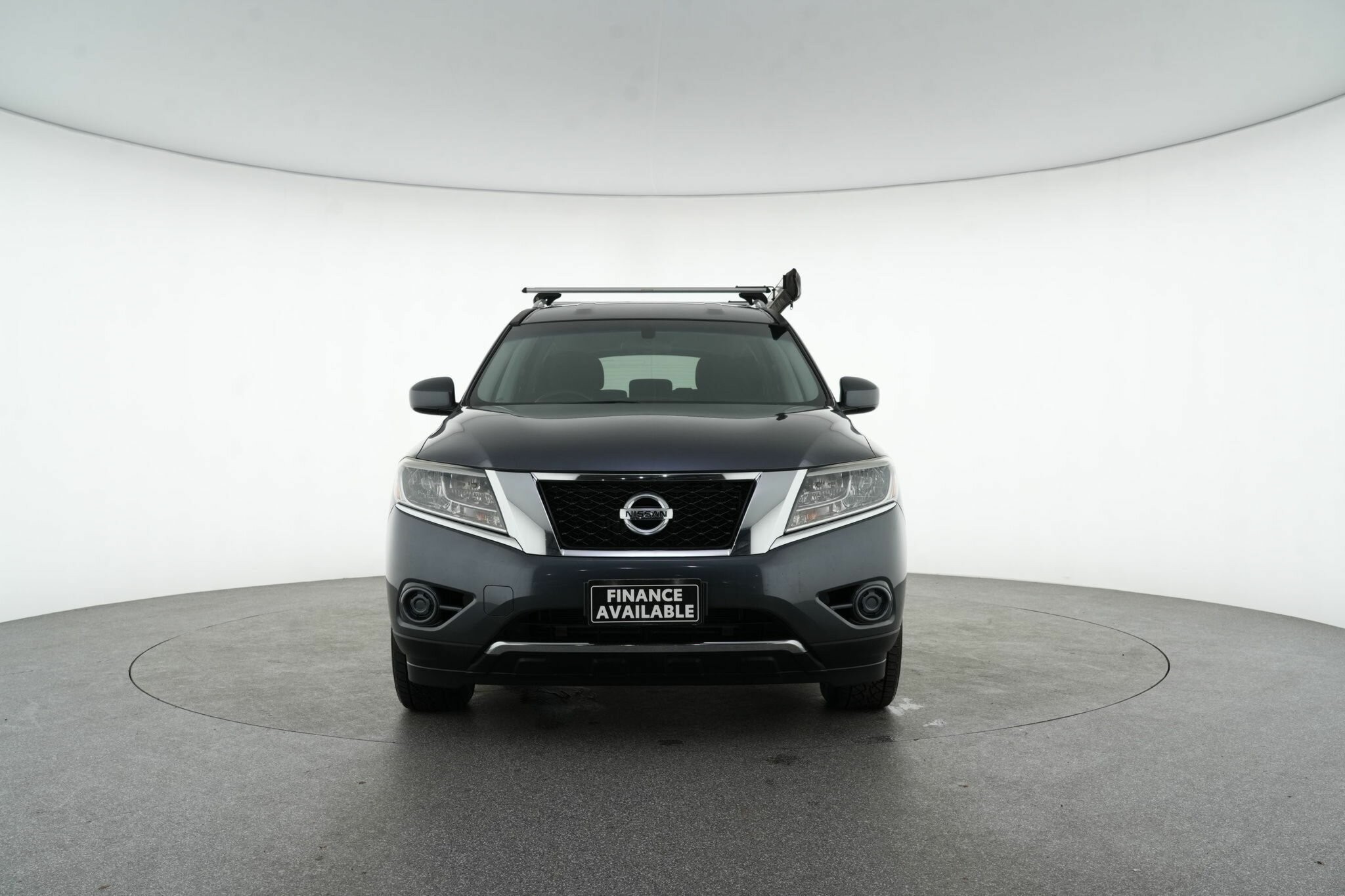 Nissan Pathfinder image 3