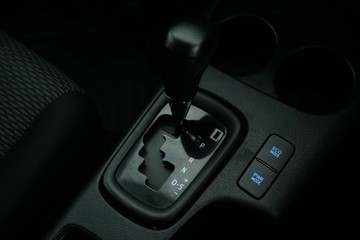 https://vehicle-cdn.autoleague.cloud/30641_U513315_22.jpg