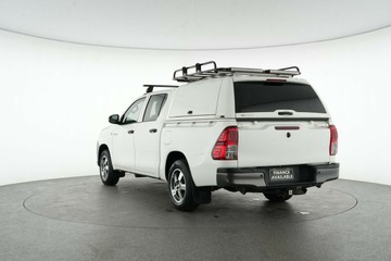 https://vehicle-cdn.autoleague.cloud/30641_U513315_6.jpg