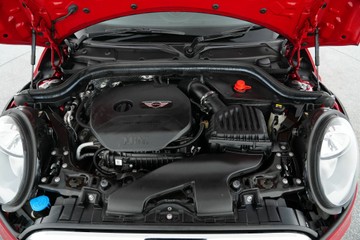 https://vehicle-cdn.autoleague.cloud/30641_U513320_30.jpg