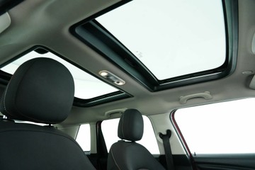 https://vehicle-cdn.autoleague.cloud/30641_U513320_31.jpg