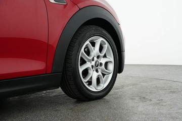https://vehicle-cdn.autoleague.cloud/30641_U513320_8.jpg