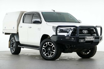 https://vehicle-cdn.autoleague.cloud/30641_U513321_1.jpg