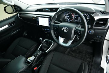 https://vehicle-cdn.autoleague.cloud/30641_U513321_16.jpg