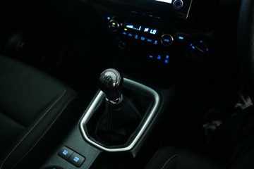 https://vehicle-cdn.autoleague.cloud/30641_U513321_23.jpg