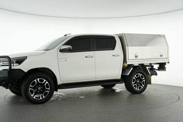 https://vehicle-cdn.autoleague.cloud/30641_U513321_5.jpg