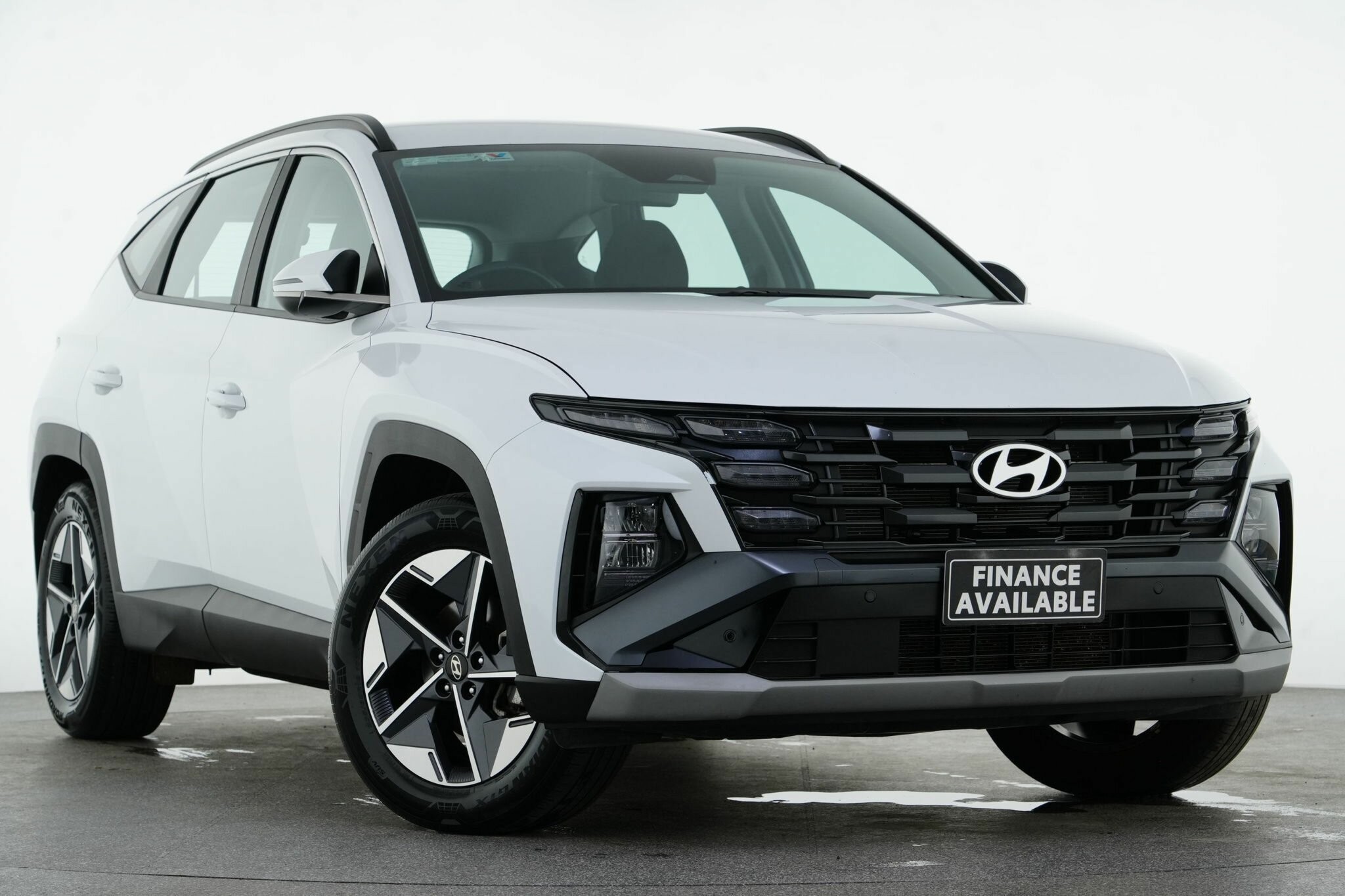 Hyundai Tucson image 1
