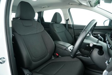 https://vehicle-cdn.autoleague.cloud/30641_U513324_15.jpg