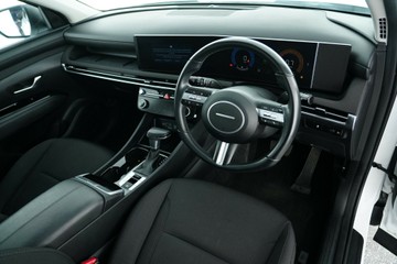 https://vehicle-cdn.autoleague.cloud/30641_U513324_16.jpg