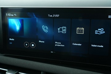 https://vehicle-cdn.autoleague.cloud/30641_U513324_20.jpg