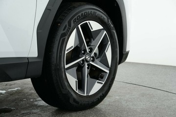 https://vehicle-cdn.autoleague.cloud/30641_U513324_8.jpg
