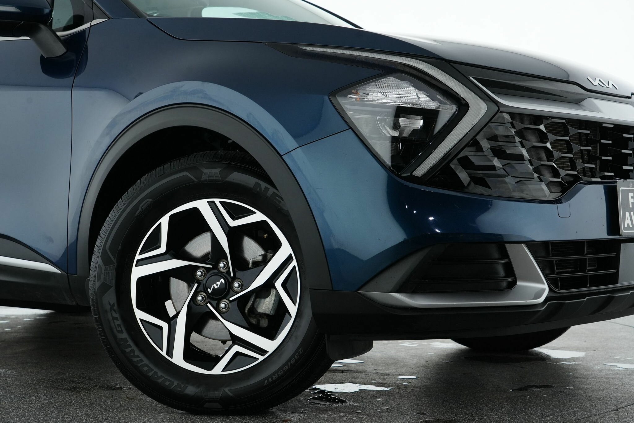 Kia Sportage image 2