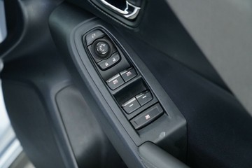 https://vehicle-cdn.autoleague.cloud/30641_U513332_19.jpg