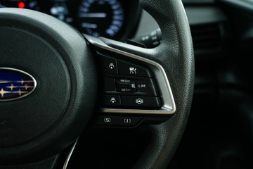 https://vehicle-cdn.autoleague.cloud/30641_U513332_20.jpg