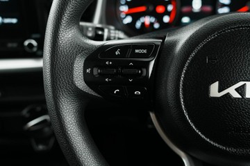 https://vehicle-cdn.autoleague.cloud/30641_U513335_19.jpg