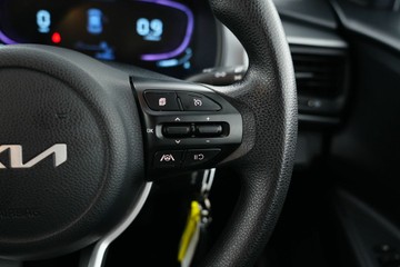 https://vehicle-cdn.autoleague.cloud/30641_U513337_19.jpg