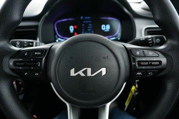 https://vehicle-cdn.autoleague.cloud/30641_U513337_26.jpg