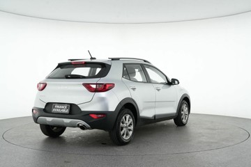 https://vehicle-cdn.autoleague.cloud/30641_U513337_7.jpg