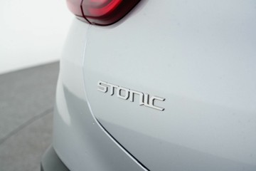 https://vehicle-cdn.autoleague.cloud/30641_U513337_9.jpg