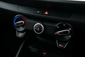 https://vehicle-cdn.autoleague.cloud/30641_U513338_22.jpg
