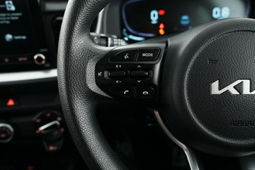 https://vehicle-cdn.autoleague.cloud/30641_U513340_17.jpg