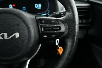https://vehicle-cdn.autoleague.cloud/30641_U513340_19.jpg