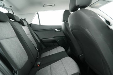 https://vehicle-cdn.autoleague.cloud/30641_U513341_9.jpg