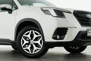 https://vehicle-cdn.autoleague.cloud/30641_U513343_2.jpg