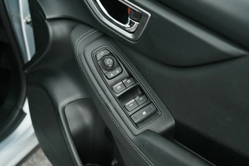 https://vehicle-cdn.autoleague.cloud/30641_U513347_16.jpg