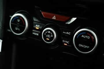 https://vehicle-cdn.autoleague.cloud/30641_U513347_22.jpg