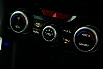 https://vehicle-cdn.autoleague.cloud/30641_U513348_24.jpg
