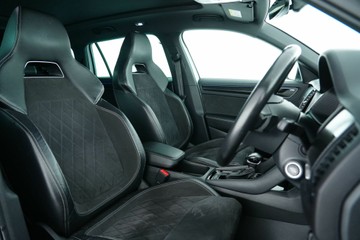 https://vehicle-cdn.autoleague.cloud/30641_U513351_15.jpg