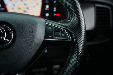 https://vehicle-cdn.autoleague.cloud/30641_U513351_19.jpg