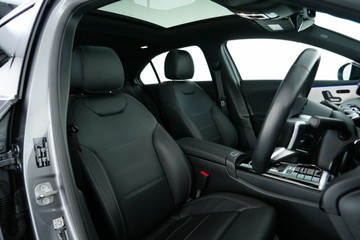 https://vehicle-cdn.autoleague.cloud/30641_U513353_15.jpg