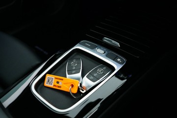 https://vehicle-cdn.autoleague.cloud/30641_U513353_27.jpg