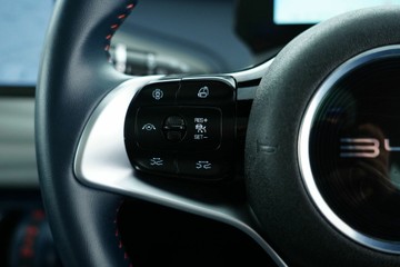 https://vehicle-cdn.autoleague.cloud/30641_U513357_23.jpg